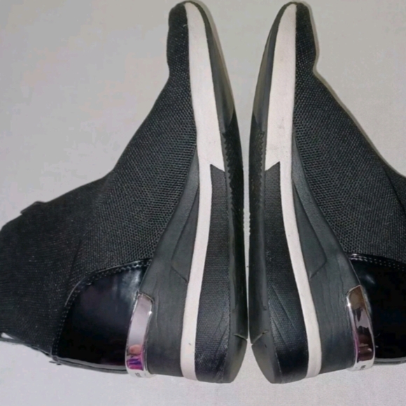 Michael Kors Skyler Bootie Stretch-Knit Sock Wedge Sneaker Women's Size 8.5 - Picture 7 of 8